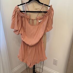 Off-Shoulder Romper with Elastic waist and ruffle hem